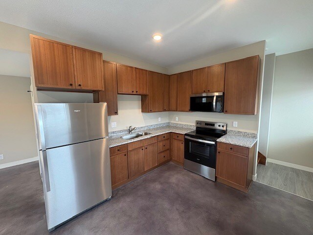 Building Photo - 300 N Independence St