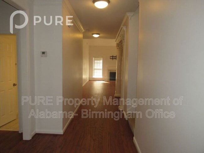 Building Photo - 6123 Broadwing Rd