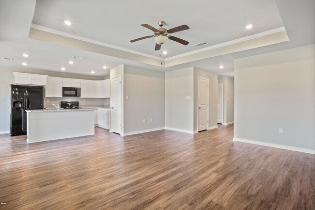 Foto del edificio - 3 BD 2 BA Split plan Home in the Ocean Spr...