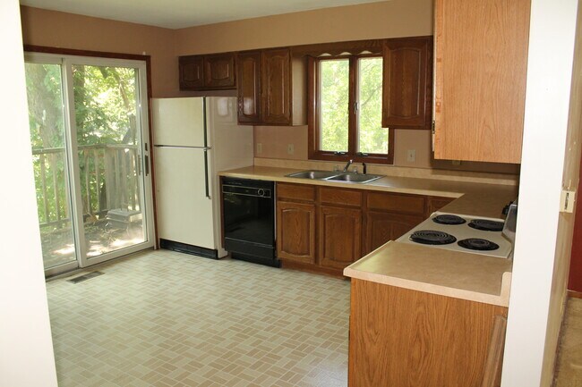 Cocina - 408 Cottage Ave