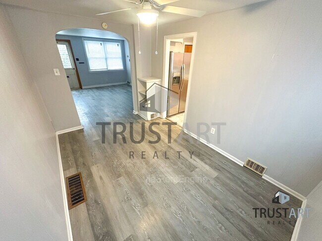 Foto del edificio - 5335 Cottage St