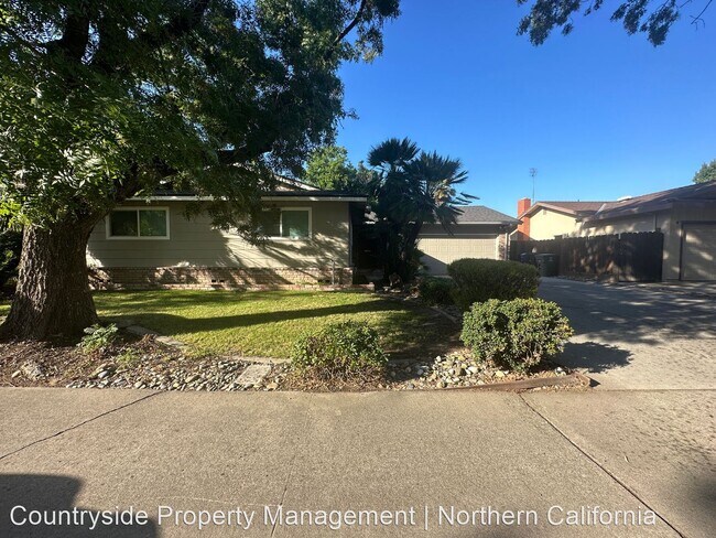 Foto del edificio - 3 br, 2 bath House - 1705 E Orangeburg Avenue