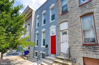 Building Photo - 2103 E Madison St