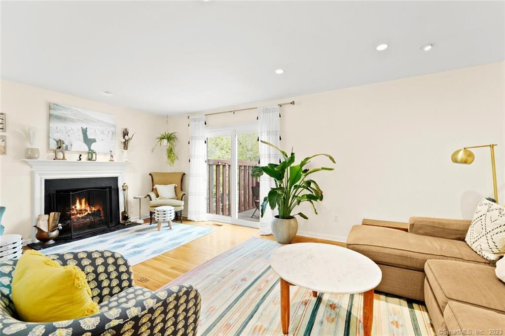 Foto principal - 37 Sheep Hill Rd
