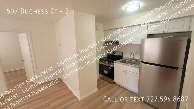 Foto del edificio - 507 Duchess Ct