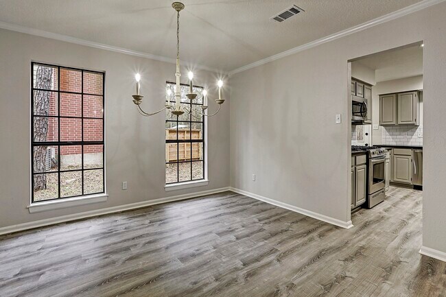 Foto del edificio - 2 Eagle Rock Pl