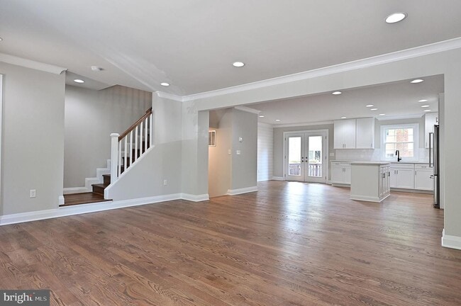 Building Photo - 10253 Braddock Rd