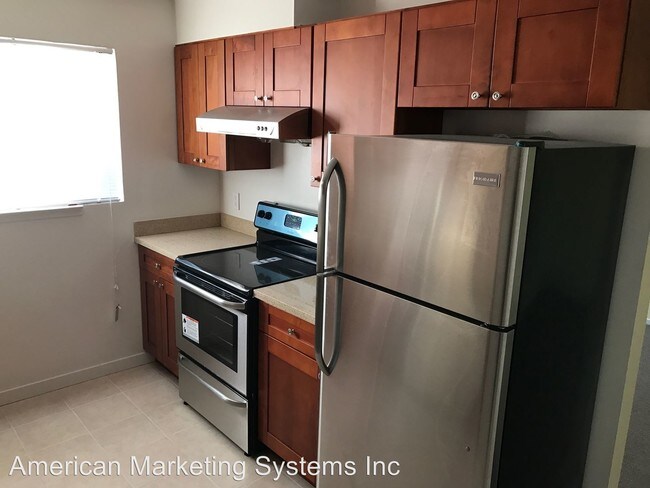 Foto del edificio - 432 Railroad Ave