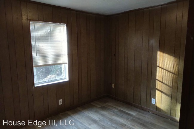 Foto del edificio - 3627 Forrest Park Rd SE