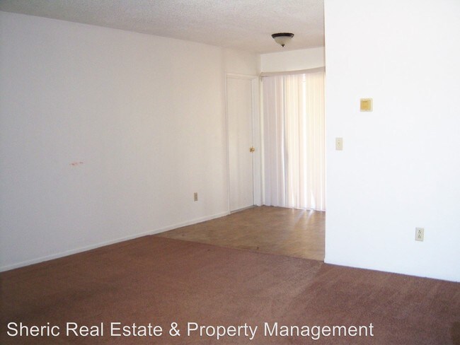 Building Photo - 7455 Fox Trl