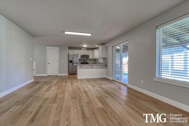 Foto del edificio - Wonderful 2 Story 3bed/2bath home in Carte...