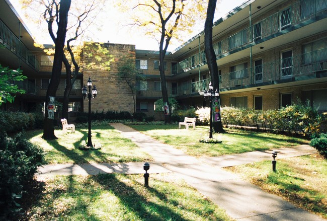 Building Photo - Clinton Court