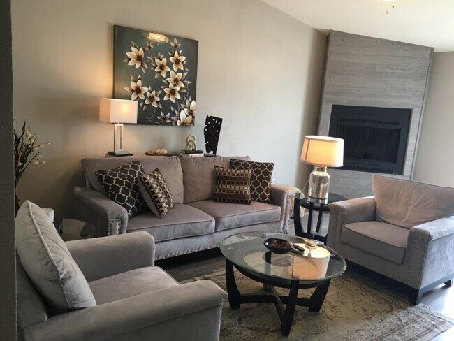 Furniture Layout example - 822 Hardy Springs Cir