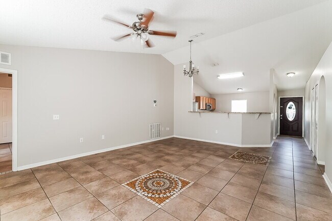 Foto del edificio - 8225 County Line Rd