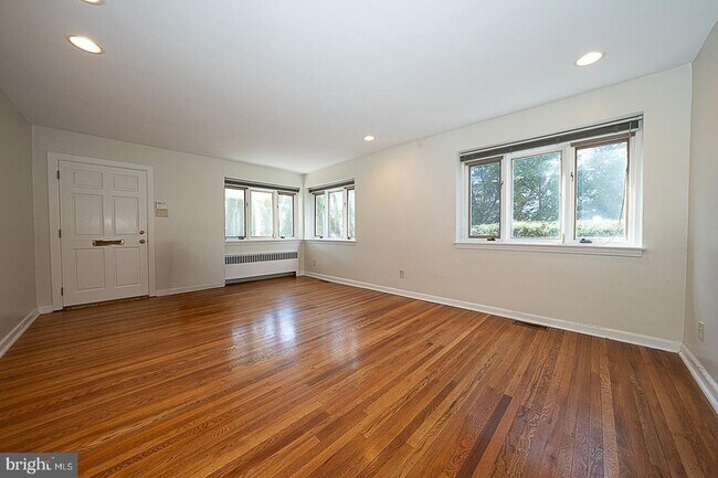 Foto del edificio - 1457 Manoa Rd