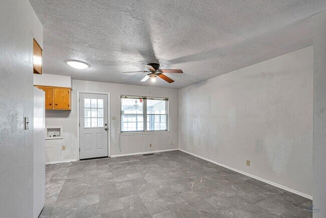 Foto del edificio - 1311 E 52nd St