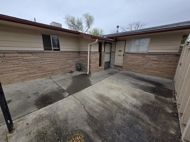 Building Photo - 2628 Patterson Rd