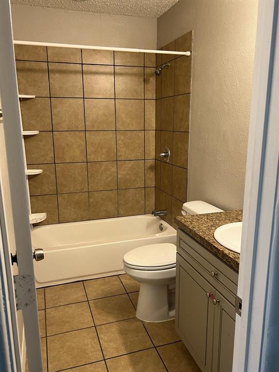 Building Photo - 1230 Arrowhead Dr