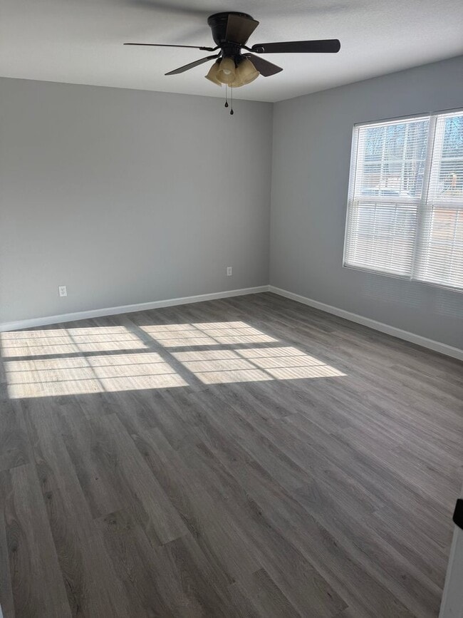 Building Photo - 3 Bed 2 Bath New Construction Home