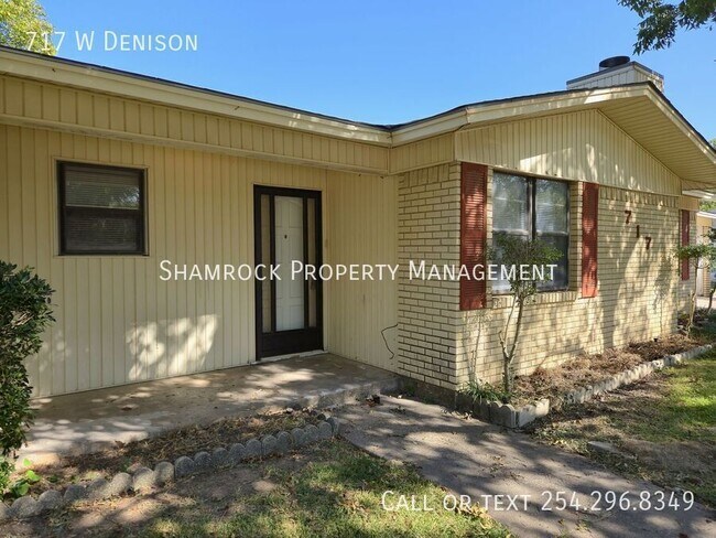 Building Photo - Updated 4/2 in Robinson!
