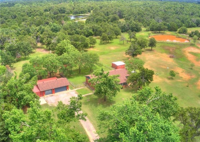 Building Photo - 11500 Canyon Oaks Dr