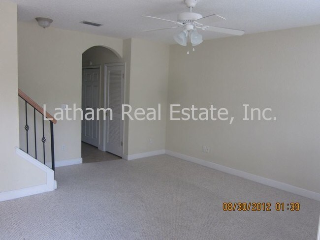 Building Photo - 1837 Lago del Sur Dr