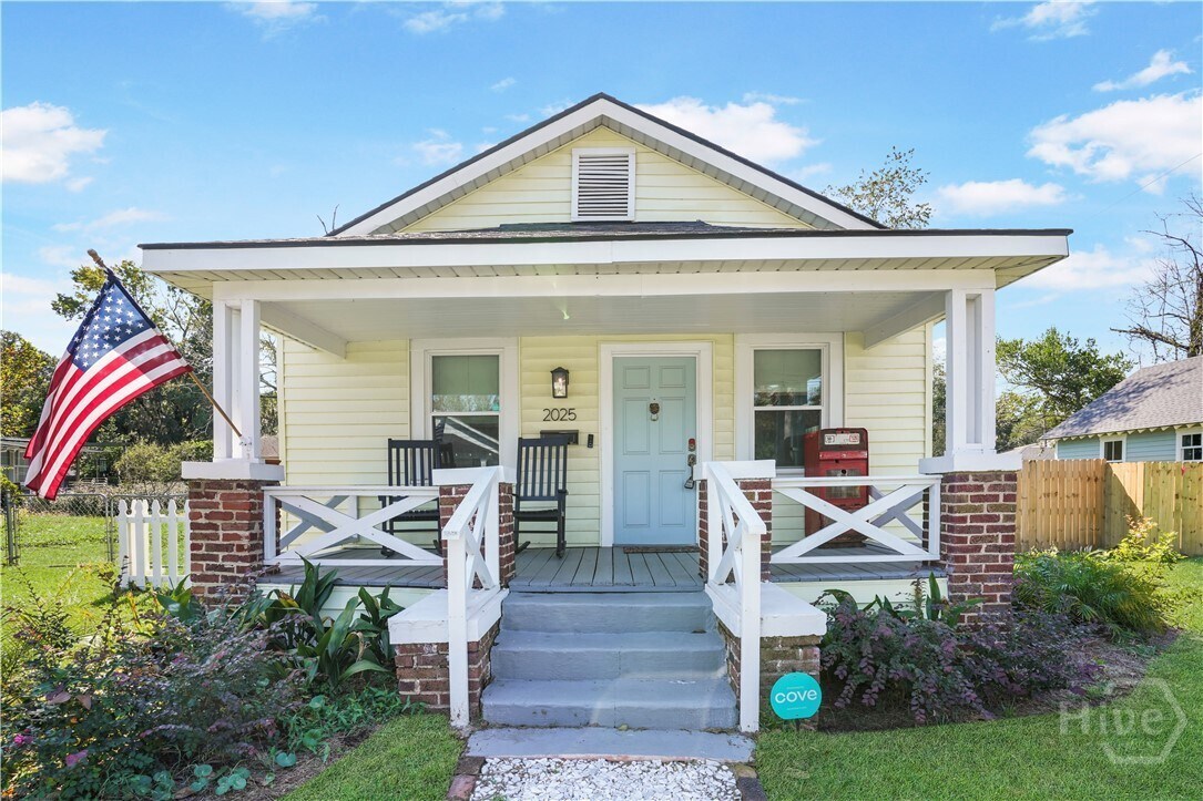 Foto principal - 2025 Texas Ave