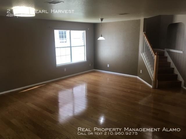 Building Photo - 4 bedroom in San Antonio TX 78259