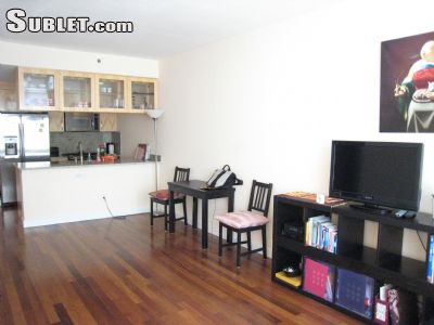 Primary Photo - 116 E 110th St
