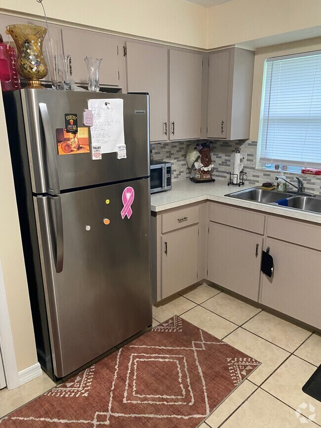 Erin Park Short Term Apartments for Rent Sebring, FL 1 Rentals