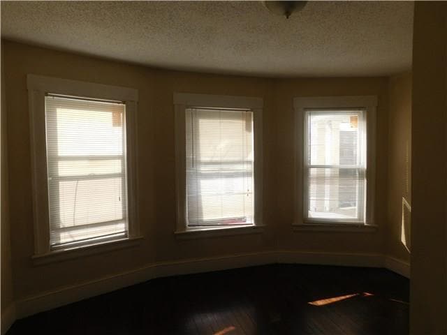 Building Photo - 56-58-58 Edwin St