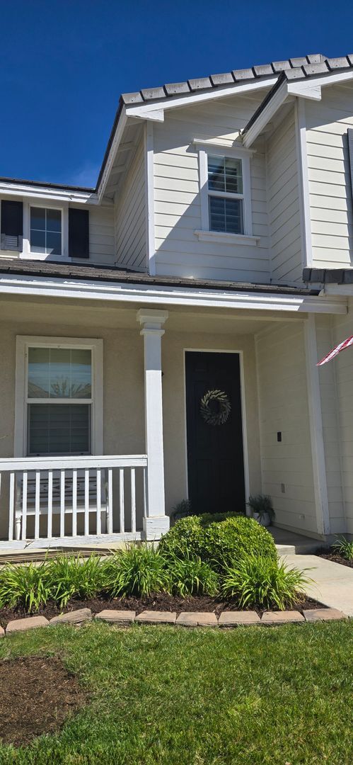 Foto del edificio - Pristine Chapman Heights Home on Golf Course!