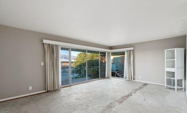 Foto del edificio - 3008 E 6th St