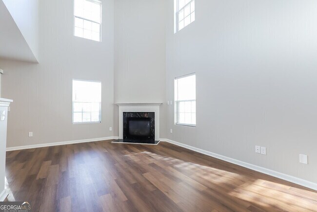 Foto del edificio - 5805 Ridge Stone Way