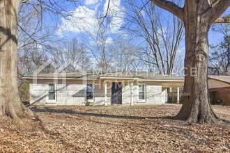 Building Photo - 5800 Laurie Dr