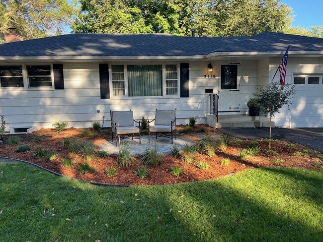 Building Photo - 3119 Sumter Ave S