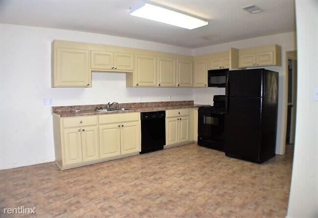 Foto del edificio - 510 Sullivan Kilrain Rd