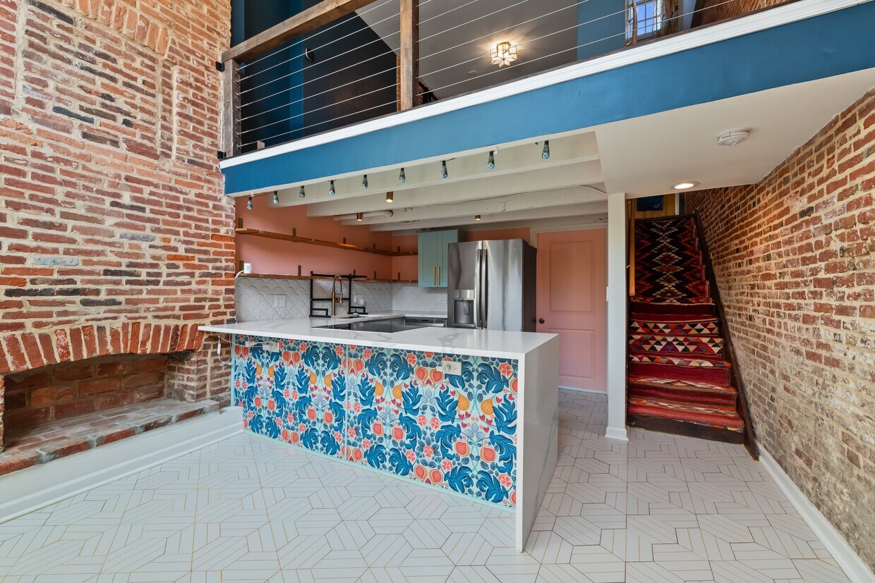 Foto principal - 651 Portland St