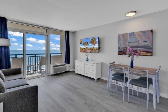 Foto del edificio - 2300 N Ocean Blvd