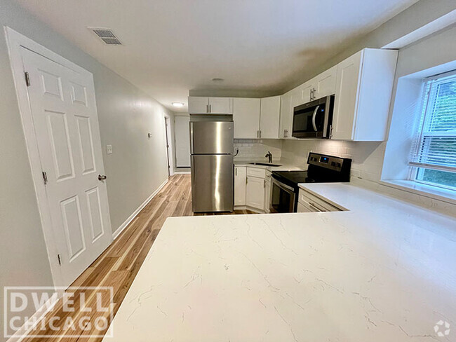 Building Photo - 2731 W Saint Georges Ct