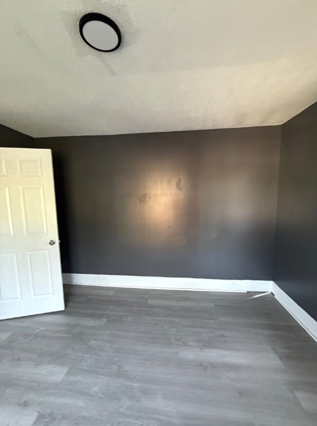 Foto del edificio - Fully Renovated 4BR Home in Highland Heights – Section 8 Welcome!