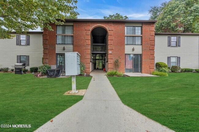 Foto del edificio - 11 Phoenix Ct