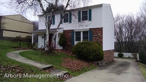 Primary Photo - 161 Walden Way