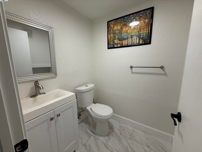 Foto del edificio - 91 Fountainhead Ct