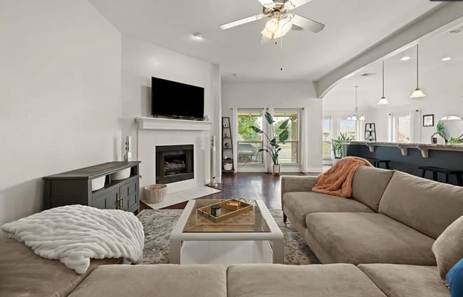Building Photo - North Rose Lake neighborhood, within the D...