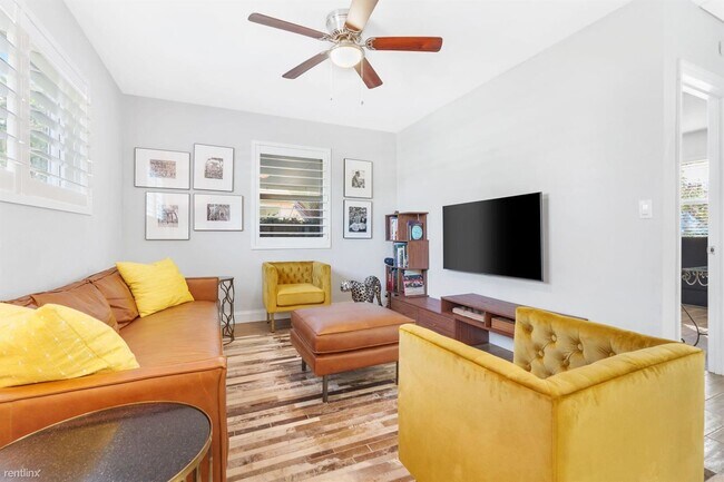 Building Photo - 3 br, 3 bath House - 322 Maddock St