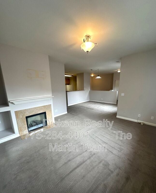 Foto del edificio - 900 S Meadows Pkwy