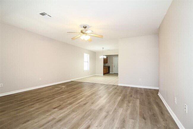 Building Photo - 11303 Paradise Out Ln