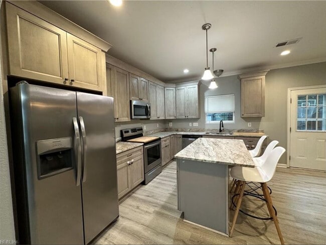 Foto del edificio - 9268 Rippard Ave