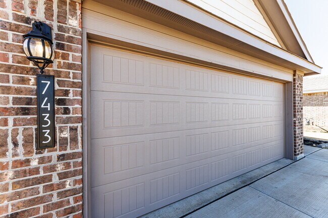 Building Photo - "Charming 3-Bedroom Home in Frenship ISD"